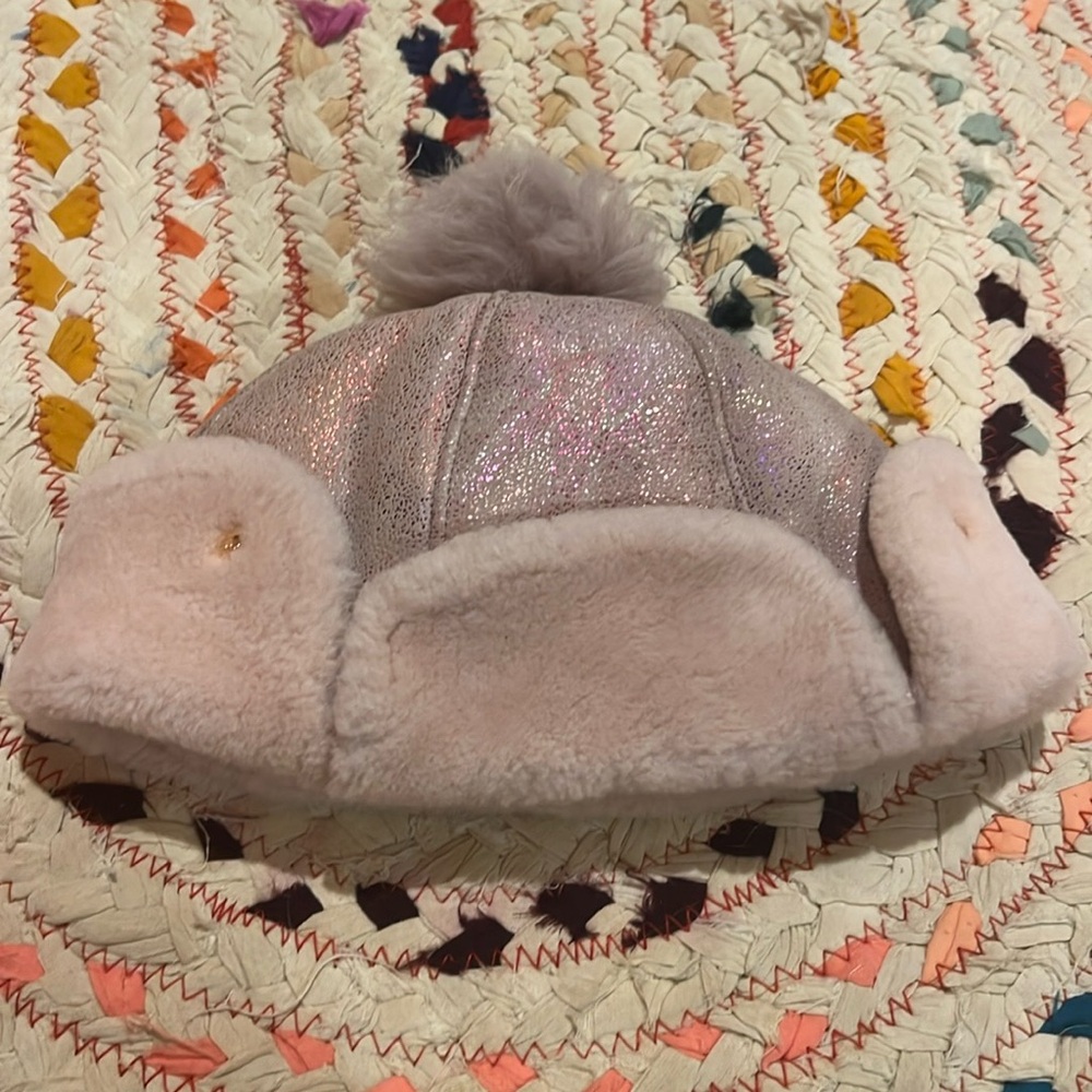 UGG Kids Girls SHEEPSKIN Pom Hat Metallic Pink 2-4 yrs - Picture 2 of 6